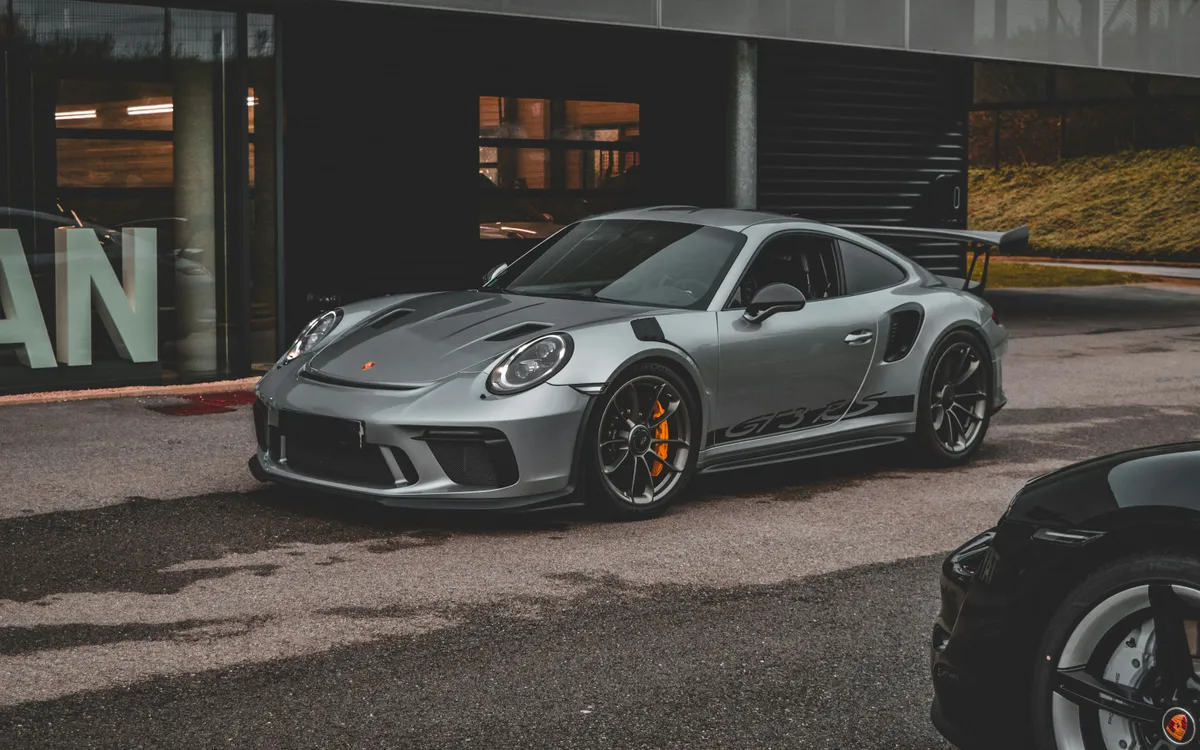 Porsche